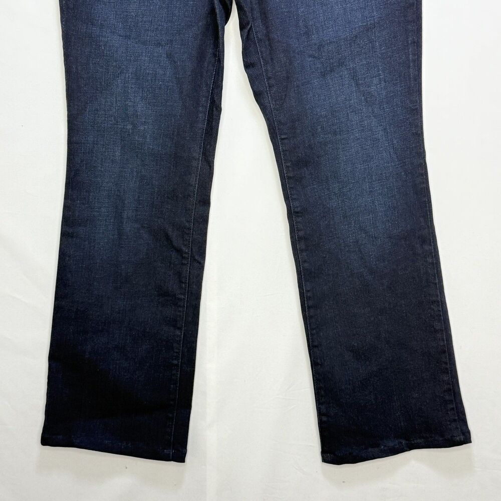 Talbots Jeans Womens 6P Blue Barely Boot Curvy Mid Rise denim - Picture 14 of 16